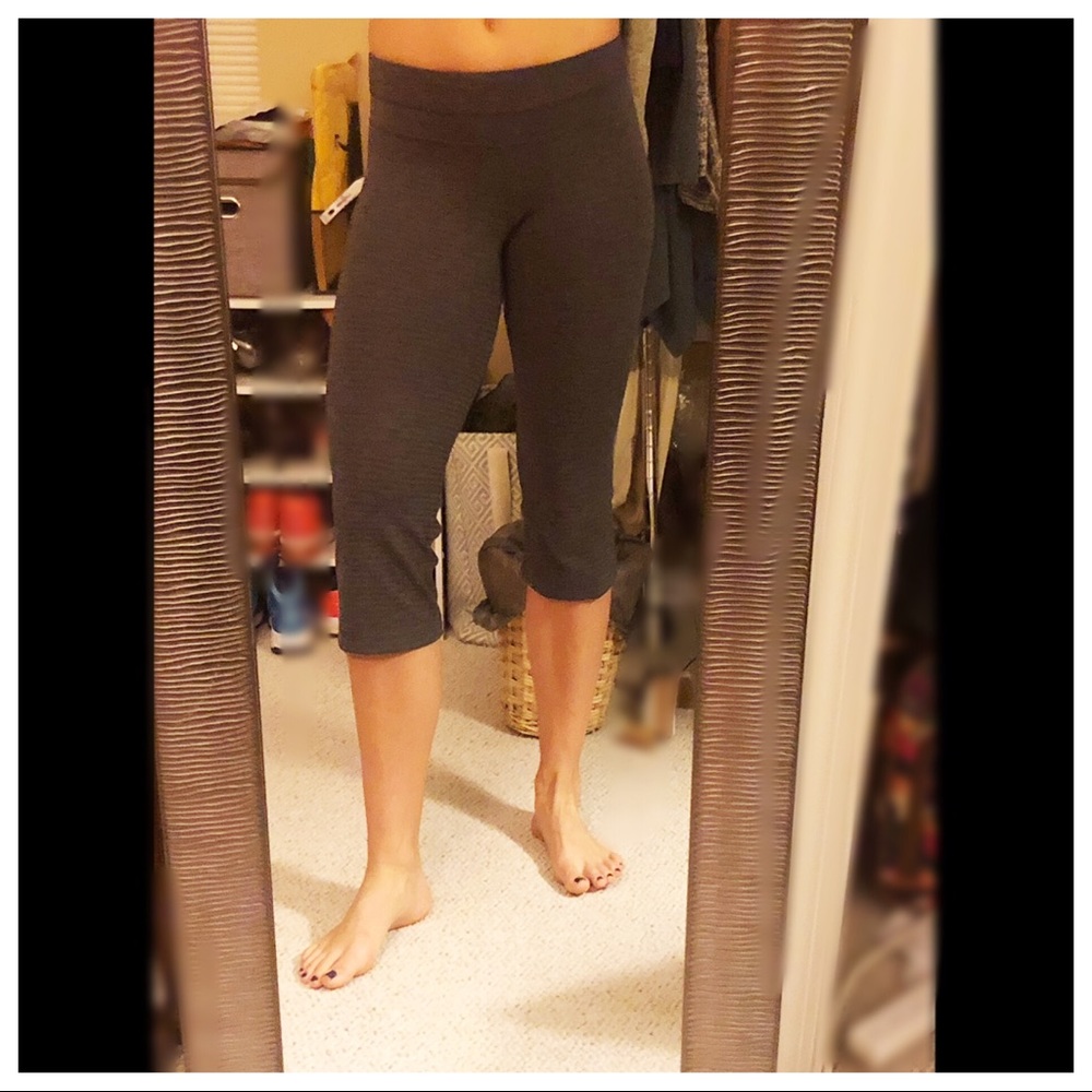 LULULEMON Crops!!!
